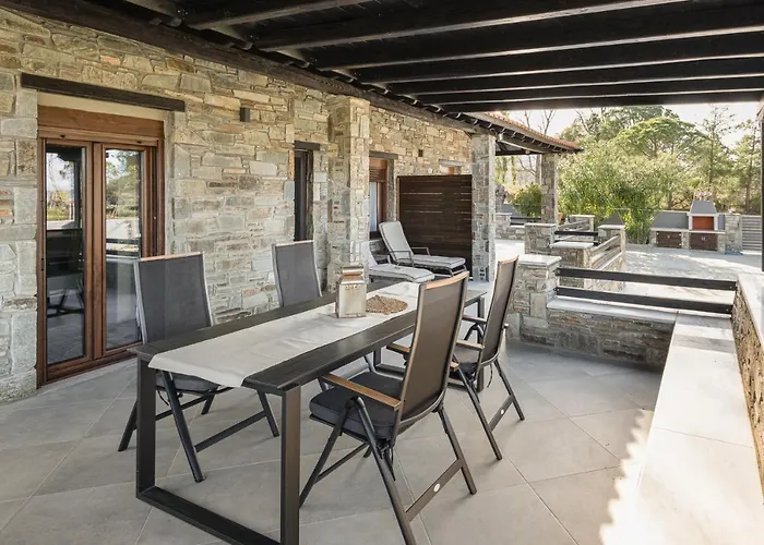 Blue & Indigo Turtles Apartments, Vourvourou #Feelslikehome